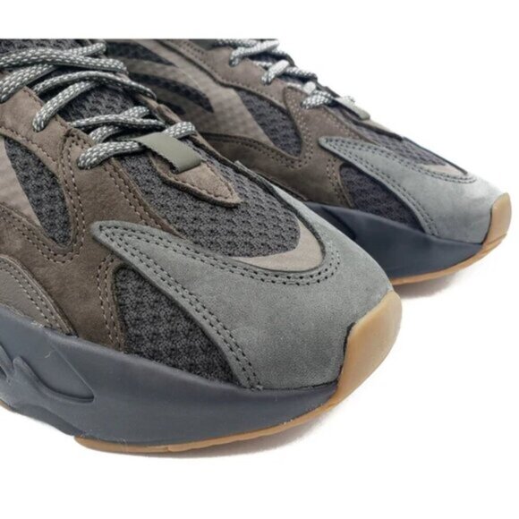 adidas Yeezy Boost 700 V2 Sneakers -  Women's 7 / Men's 6 (2019) - Picture 4 of 12